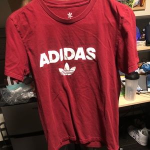 Red adidas originals t shirt worn good condition